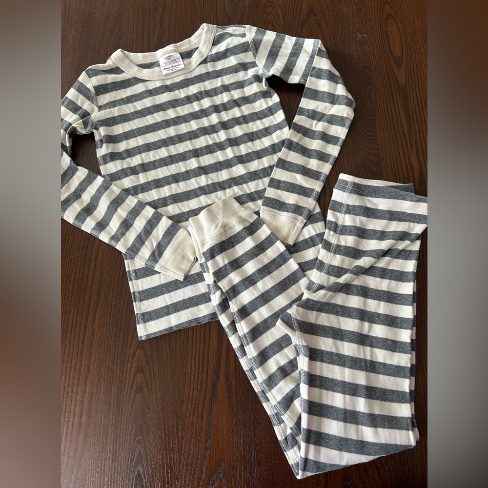 Hanna Andersson Striped Kids Pajamas - Gray and White
